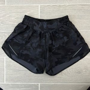 Lululemon Hotty Hot Running Shorts size 4 tall